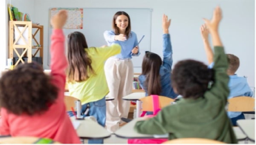 5 Simple Ways to Celebrate Your Favorite Teacher This National Teachers’ Day