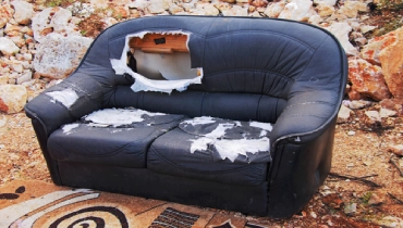 Couch Removal: Where Can I Throw Away a Couch?
